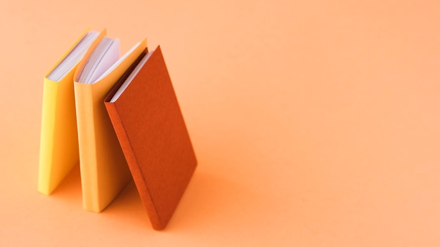 三年级科学植物有哪些相同的特点教案